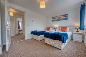 RATHBONE CRESCENT__72.jpg
